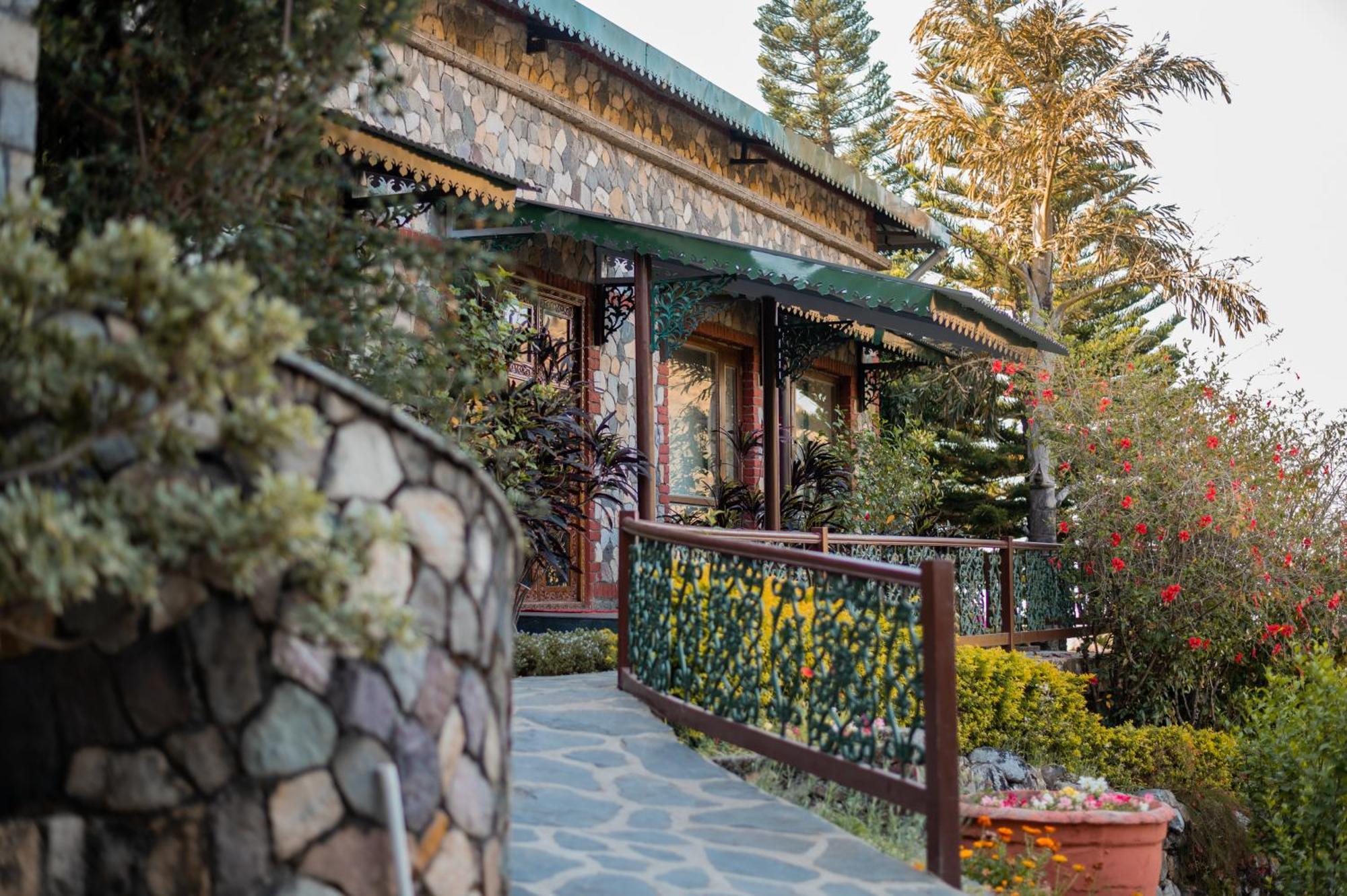 Tree Of Life Resort Dehradun Foothills Exteriér fotografie