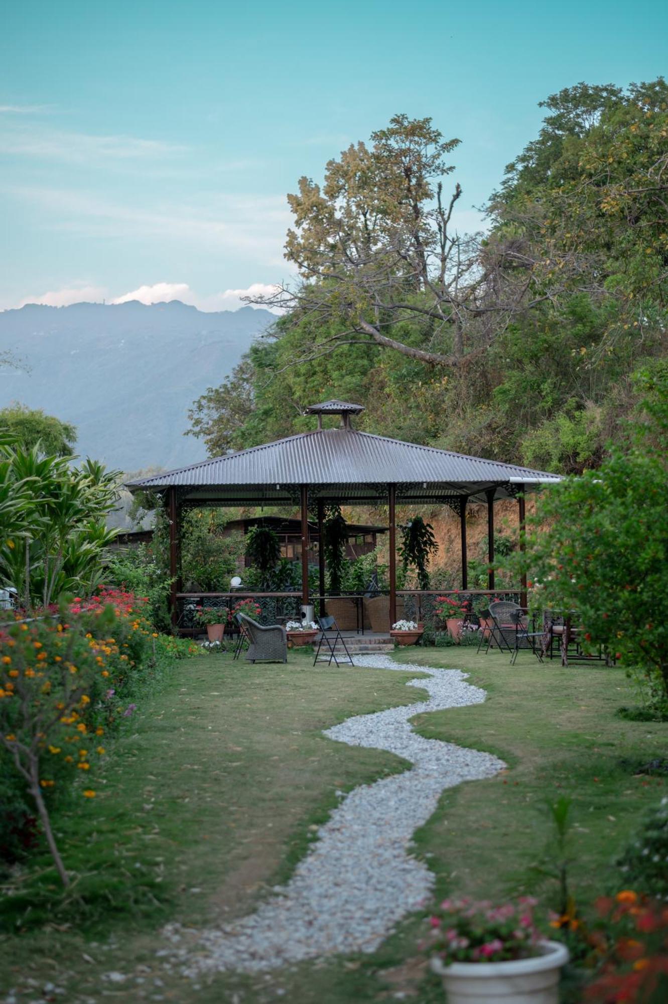 Tree Of Life Resort Dehradun Foothills Exteriér fotografie