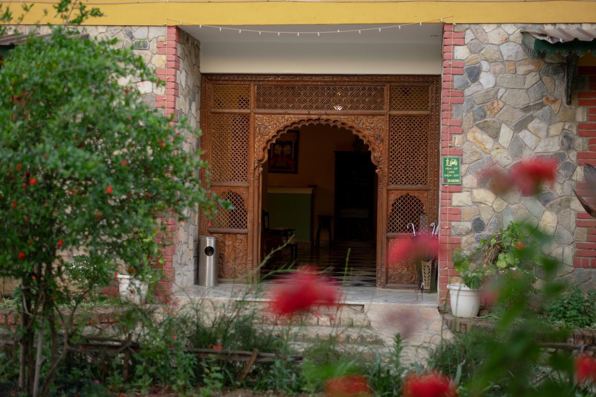 Tree Of Life Resort Dehradun Foothills Exteriér fotografie
